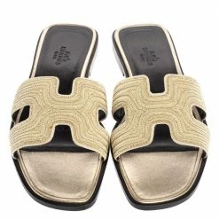Hermes Metallic Pale Gold Twisted Metal Thread Oran Sandals Size 37 For Women 12 Hermes Metallic Pale Gold Twisted Metal Thread Oran Sandals Size 37 For Women -Deals Hermes Store luxury women hermes new shoes p394792 007