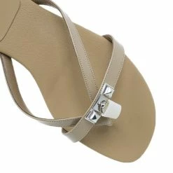 Hermes Beige Patent Corfou Thong Sandals Size 40 For Women -Deals Hermes Store luxury women hermes new shoes p40411 008