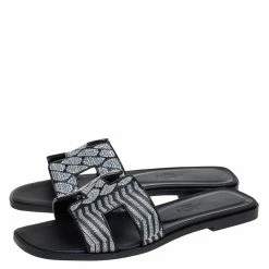 Hermes Black/Silver Embroidered Leather Oran Flat Slides Size 37 For Women -Deals Hermes Store luxury women hermes new shoes p415064 003