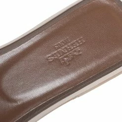 Hermes Grey Leather Oran Flat Slides Size 37.5 For Women -Deals Hermes Store luxury women hermes new shoes p453214 003