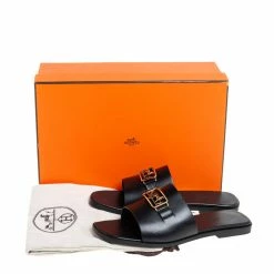 Hermes Hermès Black Leather Villa Sandals Size 38 For Women -Deals Hermes Store luxury women hermes new shoes p453884 007