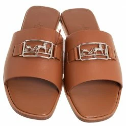 Hermes Brown Leather Villa Flat Slides Sandals Size 37.5 For Women -Deals Hermes Store luxury women hermes new shoes p464869 002