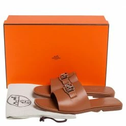 Hermes Brown Leather Villa Flat Slides Sandals Size 37.5 For Women -Deals Hermes Store luxury women hermes new shoes p464869 009