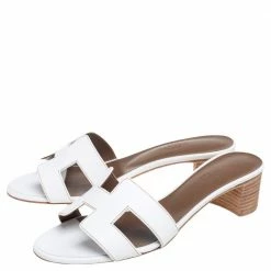 Hermes White Leather Oasis Slide Sandals Size 37.5 For Women -Deals Hermes Store luxury women hermes new shoes p518911 008
