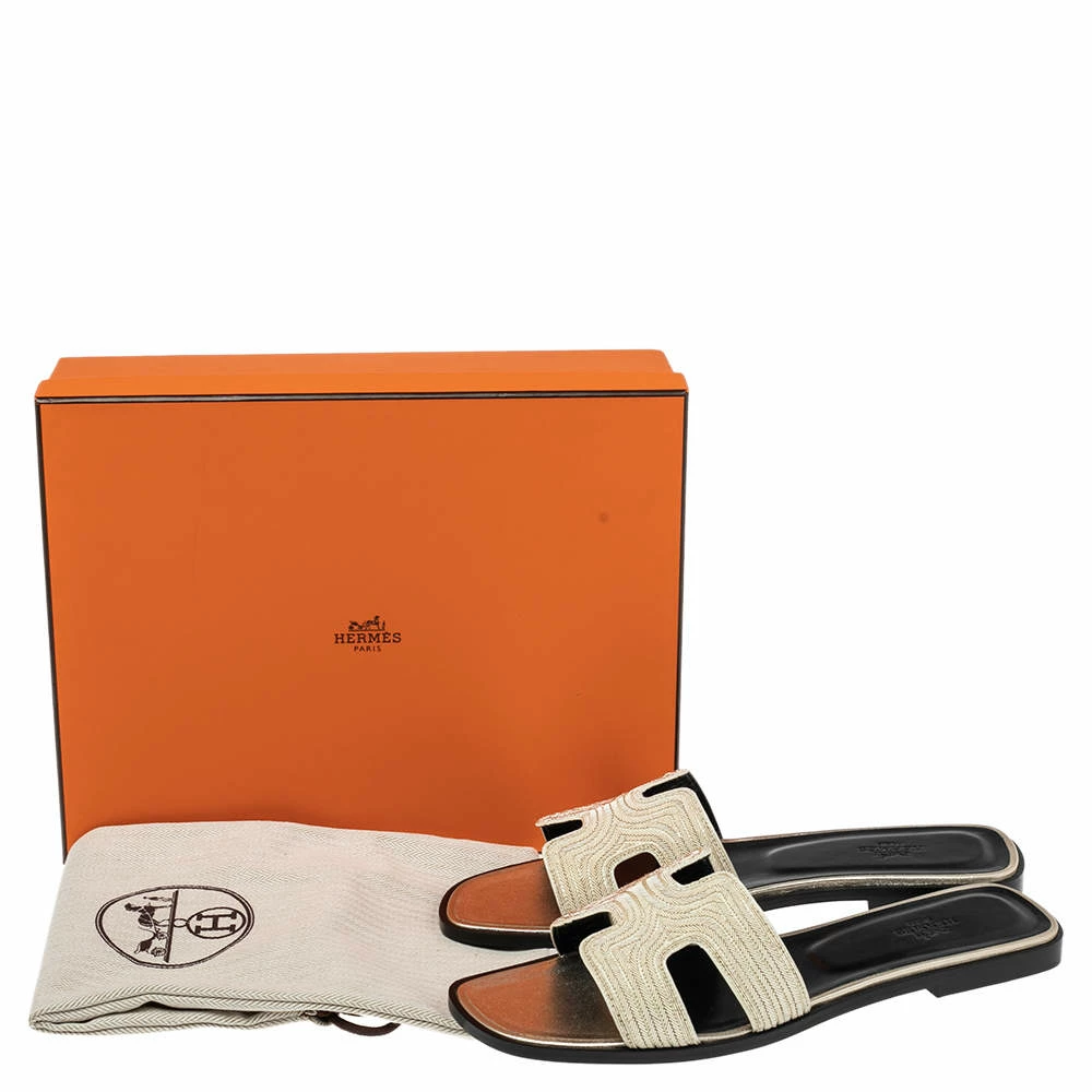 Hermes Gold Suede Embellished Oran Sandals Size 40.5 For Women 10 Hermes Gold Suede Embellished Oran Sandals Size 40.5 For Women - Image 8