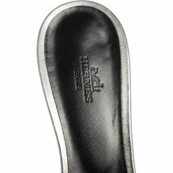 Hermes Hermés Metallic Grey Leather Oasis Slide Sandals Size 40 For Women -Deals Hermes Store luxury women hermes new shoes p559499 005