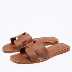 Hermes Brown Leather Oran Flat Slides Size 41 For Women -Deals Hermes Store luxury women hermes new shoes p630579 008