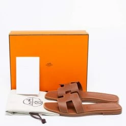 Hermes Brown Leather Oran Flat Slides Size 41 For Women -Deals Hermes Store luxury women hermes new shoes p630579 009