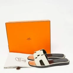 Hermes Beige Fabric Oran Dabka Embroidery Flat Slides Size 37 For Women -Deals Hermes Store luxury women hermes new shoes p635193 011