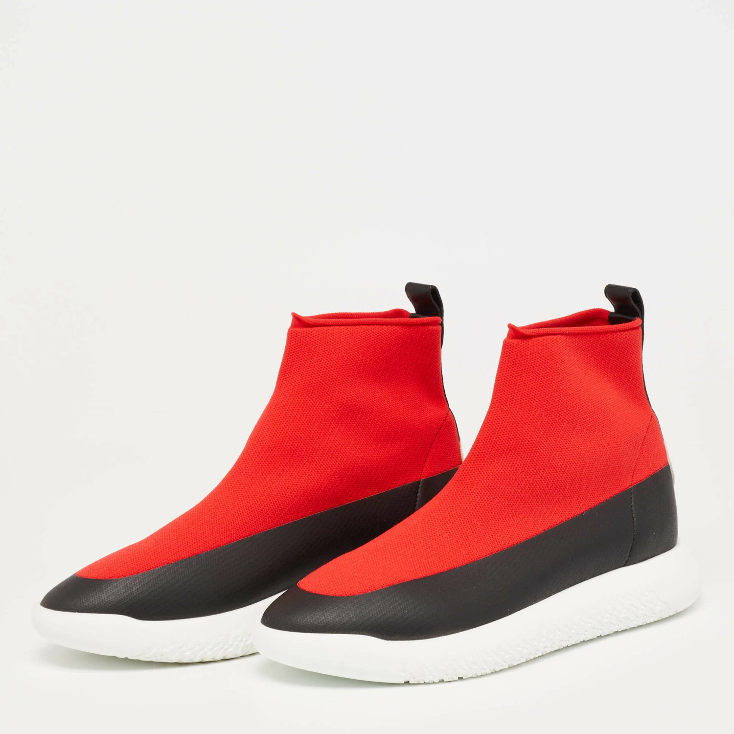 Hermes Red/Black Fabric And Leather High Top Sneakers Size 37 For Women 4 Hermes Red/Black Fabric And Leather High Top Sneakers Size 37 For Women - Image 2