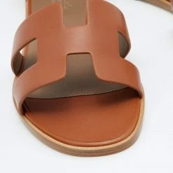 Hermes Brown Leather Santorini Ankle Strap Sandals Size 37 For Women -Deals Hermes Store luxury women hermes new shoes p652625 006