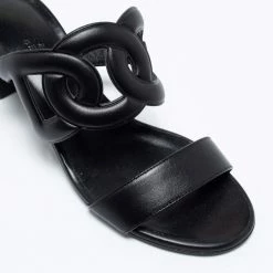 Hermes Black Leather Bikini Slide Sandals Size 36 For Women -Deals Hermes Store luxury women hermes new shoes p656682 006