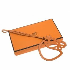 Hermes Orange Leather Paddock Cheval Horse Bag Charm For Women -Deals Hermes Store luxury women hermes new travel p66824 005