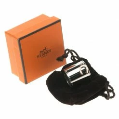 Hermes Fer A Cheval Horseshoe Charm Palladium Finish Scarf Ring For Women -Deals Hermes Store luxury women hermes used accessories p110294 006