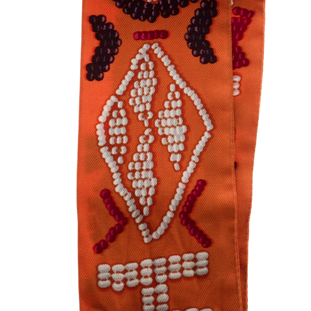 Hermes Orange Kelly En Perles Silk Twilly Scarf For Women 5 Hermes Orange Kelly En Perles Silk Twilly Scarf For Women - Image 3