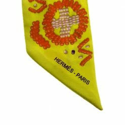 Hermes Lime Green Kelly En Perles Silk Twilly Scarf For Women -Deals Hermes Store luxury women hermes used accessories p123440 004