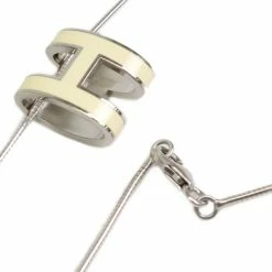 Hermes Pop H White Laquered Pendant Necklace For Women -Deals Hermes Store luxury women hermes used accessories p13230 004