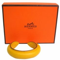 Hermes Yellow Couchevel Leather Bangle S For Women -Deals Hermes Store luxury women hermes used accessories p14754 005