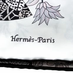 Hermes Off White Fleurs Et Papillons De Tissus Printed Silk Square Scarf For Women -Deals Hermes Store luxury women hermes used accessories p148088 0005