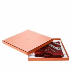 Hermes Maroon Chaines Et Gourmettes Printed Silk Square Scarf For Women 13 Hermes Maroon Chaines Et Gourmettes Printed Silk Square Scarf For Women -Deals Hermes Store luxury women hermes used accessories p169320 006