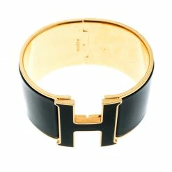 Hermes Clic Clac H Black Enamel Gold Plated Extra Wide Bracelet GM For Women 13 Hermes Clic Clac H Black Enamel Gold Plated Extra Wide Bracelet GM For Women -Deals Hermes Store luxury women hermes used accessories p175751 006