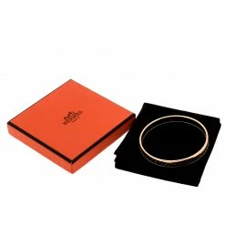 Hermes Multicolor Printed Enamel Gold Plated Narrow Bangle Bracelet For Women -Deals Hermes Store luxury women hermes used accessories p180294 007