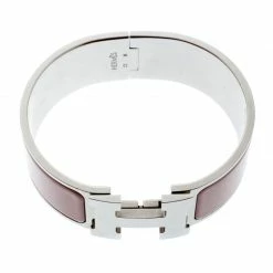 Hermes Clic Clac H Blush Pink Enamel Palladium Plated Wide Bracelet PM For Women 13 Hermes Clic Clac H Blush Pink Enamel Palladium Plated Wide Bracelet PM For Women -Deals Hermes Store luxury women hermes used accessories p180545 006