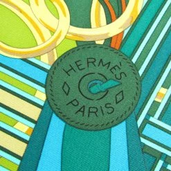 Hermes Green Printed Brides Et Gris-Gris Silk Square Scarf For Women -Deals Hermes Store luxury women hermes used accessories p197450 004