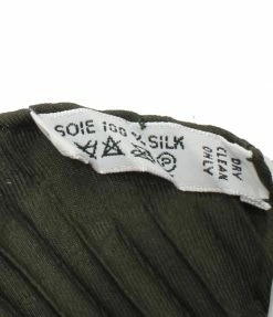 Hermes Green Lâhiver Cashmere Plisse Silk Scarf For Women -Deals Hermes Store luxury women hermes used accessories p215978 003