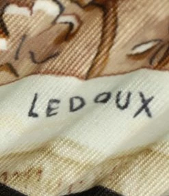 Hermes Green Lâhiver Cashmere Plisse Silk Scarf For Women -Deals Hermes Store luxury women hermes used accessories p215978 004