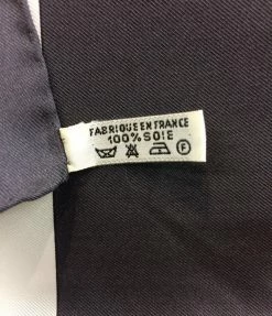 Hermes White/Black Silk Petite Main Scarf 90cm For Women -Deals Hermes Store luxury women hermes used accessories p220181 005