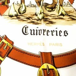 Hermes Beige Guivreries Print Silk Twill Scarf For Women -Deals Hermes Store luxury women hermes used accessories p237944 002