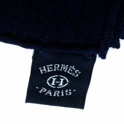 Hermes Hermès Indigo Cashmere Silk Ex Libris Scarf For Women -Deals Hermes Store luxury women hermes used accessories p271294 006
