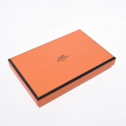 Hermes Pink Ostrich Leather Bearn Card Holder For Women -Deals Hermes Store luxury women hermes used accessories p280213 005