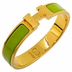 Hermes Hermès Clic H Lime Green Enamel Gold Plated Narrow Bracelet PM For Women 11 Hermes Hermès Clic H Lime Green Enamel Gold Plated Narrow Bracelet PM For Women -Deals Hermes Store luxury women hermes used accessories p339254 1603283105 005