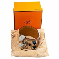 Hermes Hermès Collier De Chien Tan Brown Leather Cuff Bracelet For Women 17 Hermes Hermès Collier De Chien Tan Brown Leather Cuff Bracelet For Women -Deals Hermes Store luxury women hermes used accessories p339314 001
