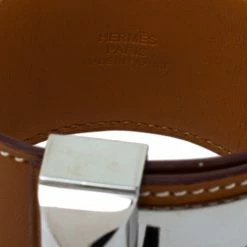 Hermes Hermès Collier De Chien Tan Brown Leather Cuff Bracelet For Women 16 Hermes Hermès Collier De Chien Tan Brown Leather Cuff Bracelet For Women -Deals Hermes Store luxury women hermes used accessories p339314 003