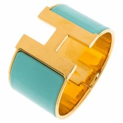 Hermes Hermès Clic Clac H Mint Green Enamel Gold Plated Extra Wide Bracelet PM For Women 12 Hermes Hermès Clic Clac H Mint Green Enamel Gold Plated Extra Wide Bracelet PM For Women -Deals Hermes Store luxury women hermes used accessories p349142 002