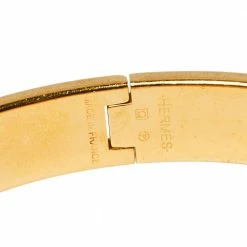 Hermes Hermès Clic H Craie Enamel Gold Plated Narrow Bracelet PM For Women -Deals Hermes Store luxury women hermes used accessories p366137 003