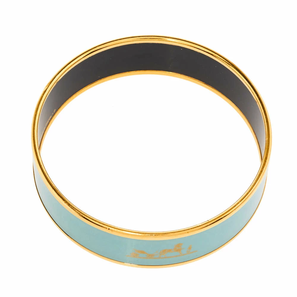 Hermes Hermès Sage Green Enamel Calèche Gold Plated Wide Bangle Bracelet For Women 7 Hermes Hermès Sage Green Enamel Calèche Gold Plated Wide Bangle Bracelet For Women - Image 5