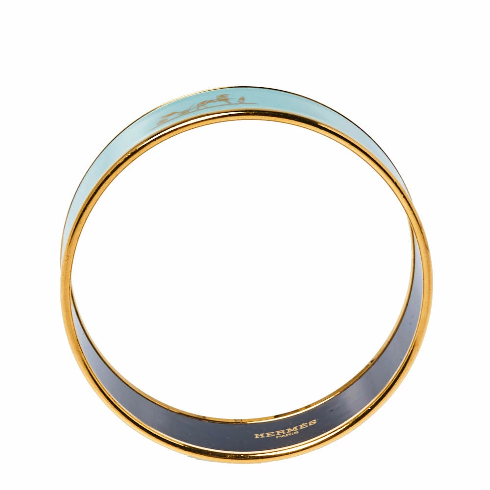 Hermes Hermès Sage Green Enamel Calèche Gold Plated Wide Bangle Bracelet For Women 6 Hermes Hermès Sage Green Enamel Calèche Gold Plated Wide Bangle Bracelet For Women - Image 4