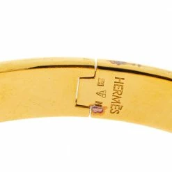 Hermes Hermès Clic H Brown Enamel Gold Plated Narrow Bracelet PM For Women -Deals Hermes Store luxury women hermes used accessories p373409 004