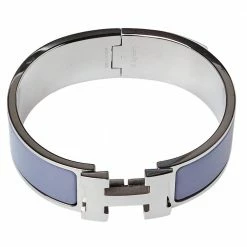 Hermes Hermès Clic Clac H Grey Enamel Palladium Plated Wide Bracelet GM For Women 12 Hermes Hermès Clic Clac H Grey Enamel Palladium Plated Wide Bracelet GM For Women -Deals Hermes Store luxury women hermes used accessories p374076 001