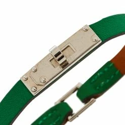 Hermes Hermès Green Leather Micro Kelly Bracelet S For Women -Deals Hermes Store luxury women hermes used accessories p377741 005