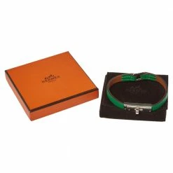 Hermes Hermès Green Leather Micro Kelly Bracelet S For Women -Deals Hermes Store luxury women hermes used accessories p377741 009
