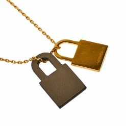 Hermes Hermès Étoupe Swift Leather Small O'Kelly Pendant Necklace For Women -Deals Hermes Store luxury women hermes used accessories p380264 005