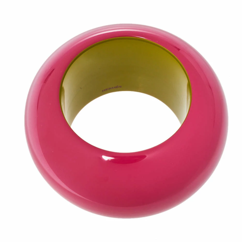 Hermes Hermès Fuchsia Pink & Lime Green Dune Bois Laqué Wide Bangle Bracelet S For Women 7 Hermes Hermès Fuchsia Pink & Lime Green Dune Bois Laqué Wide Bangle Bracelet S For Women - Image 5