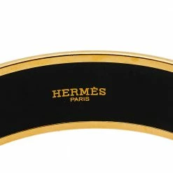 Hermes Hermès Multicolor Enamel Gold Plated Capitales Wide Bracelet For Women -Deals Hermes Store luxury women hermes used accessories p403224 004