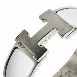Hermes Hermès Clic Clac H White Enamel Palladium Plated Wide Bracelet PM For Women -Deals Hermes Store luxury women hermes used accessories p426990 007