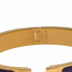 Hermes Hermès Clic H Purple Enamel Gold Plated Narrow Bracelet PM For Women 16 Hermes Hermès Clic H Purple Enamel Gold Plated Narrow Bracelet PM For Women -Deals Hermes Store luxury women hermes used accessories p440125 003